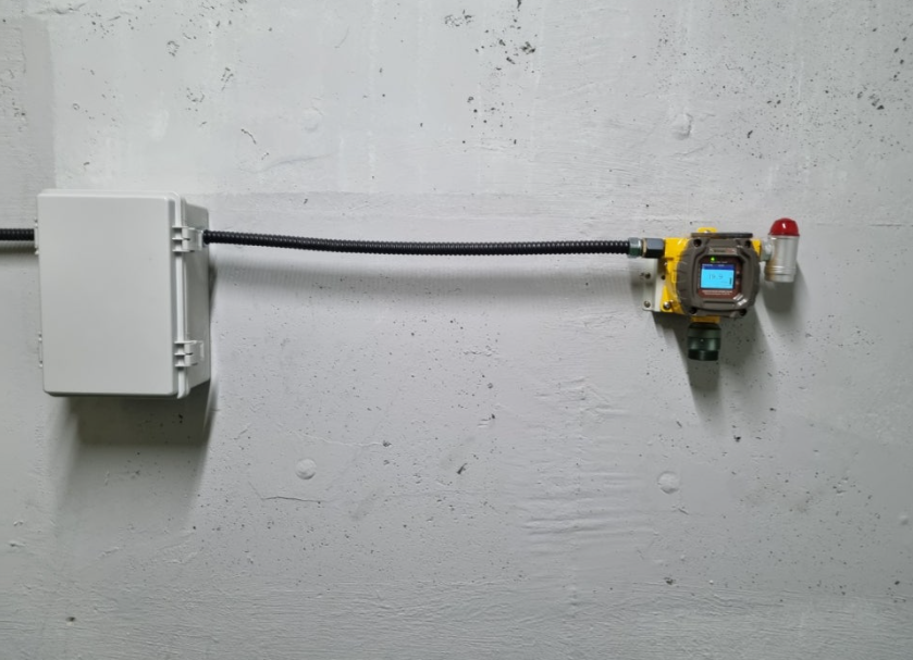 Halon Gas Fire Suppression Room — FIX800 Oxygen Detector and Gas Concentration Display Board Installation