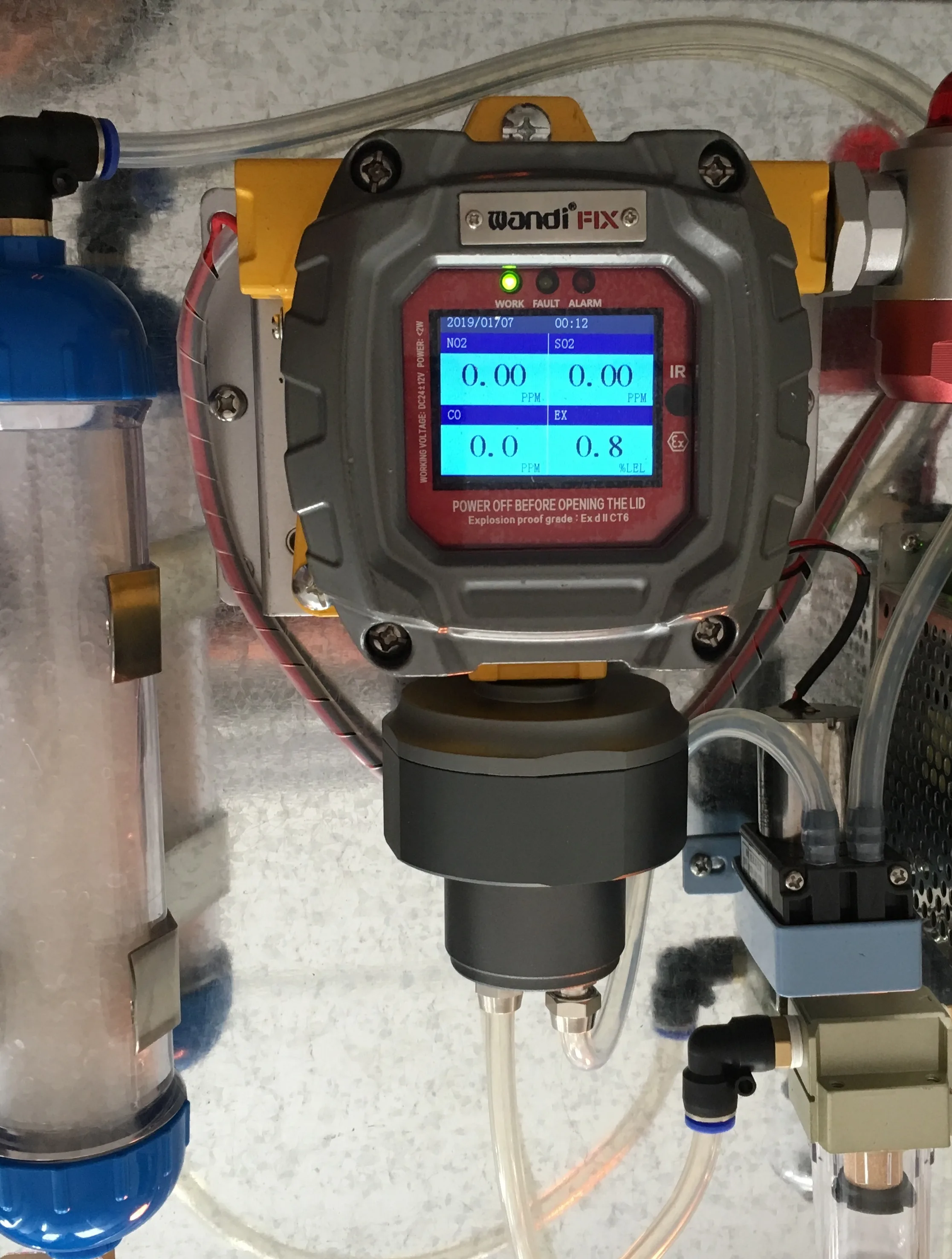 복합가스 설치형 FIX800 (NO2/SO2/CO/Ex) 흡입식 전처리 함체