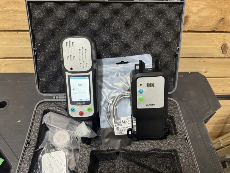 [브이피이코리아]산업안전보건 기준 휴대용 밀폐공간 가스 감지기 EDW500