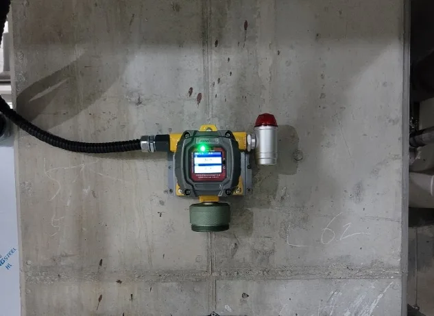 [레이먼드] 밀폐공간산소측정기 전광판설치 사례